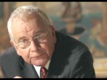 Ian Holm