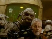 Ian Holm