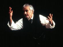 Ian Holm