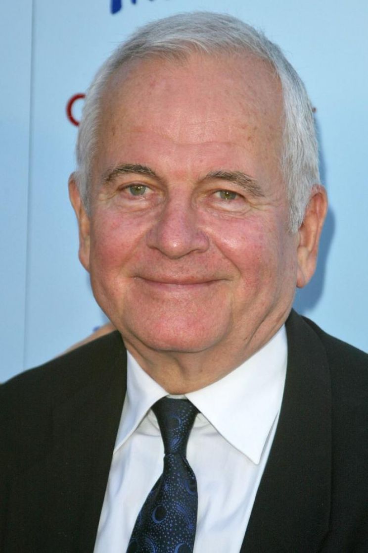 Ian Holm