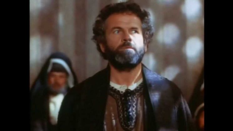 Ian Holm