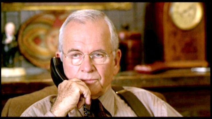 Ian Holm