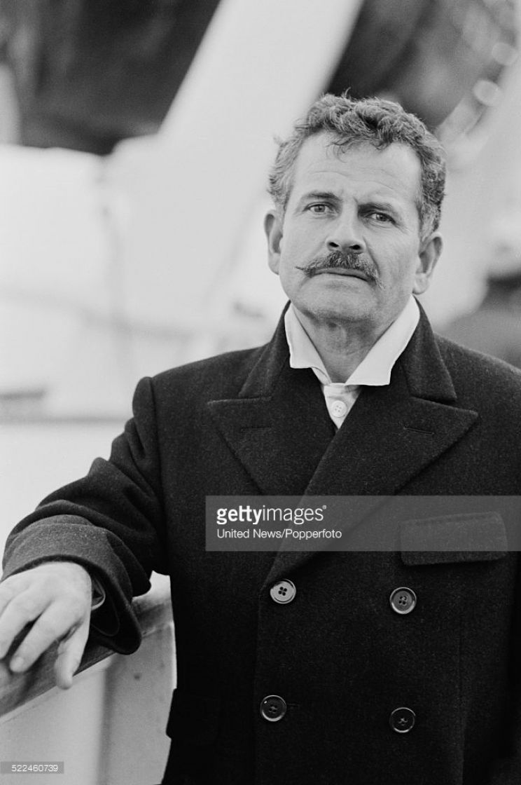 Ian Holm