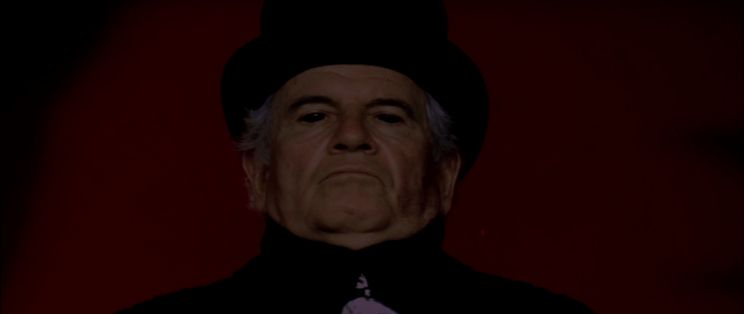 Ian Holm