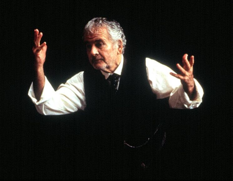 Ian Holm