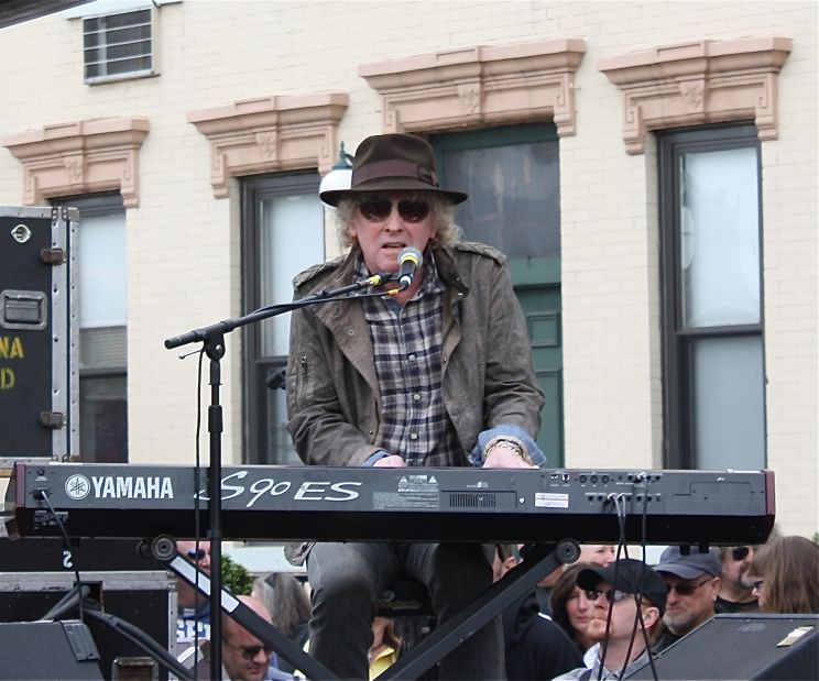 Ian Hunter