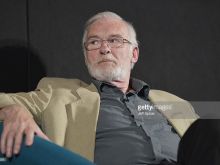 Ian McElhinney