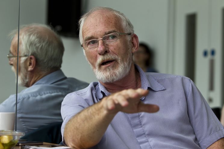 Ian McElhinney