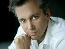Ian Stenlake