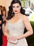 Idina Menzel