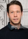 Ike Barinholtz