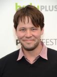 Ike Barinholtz