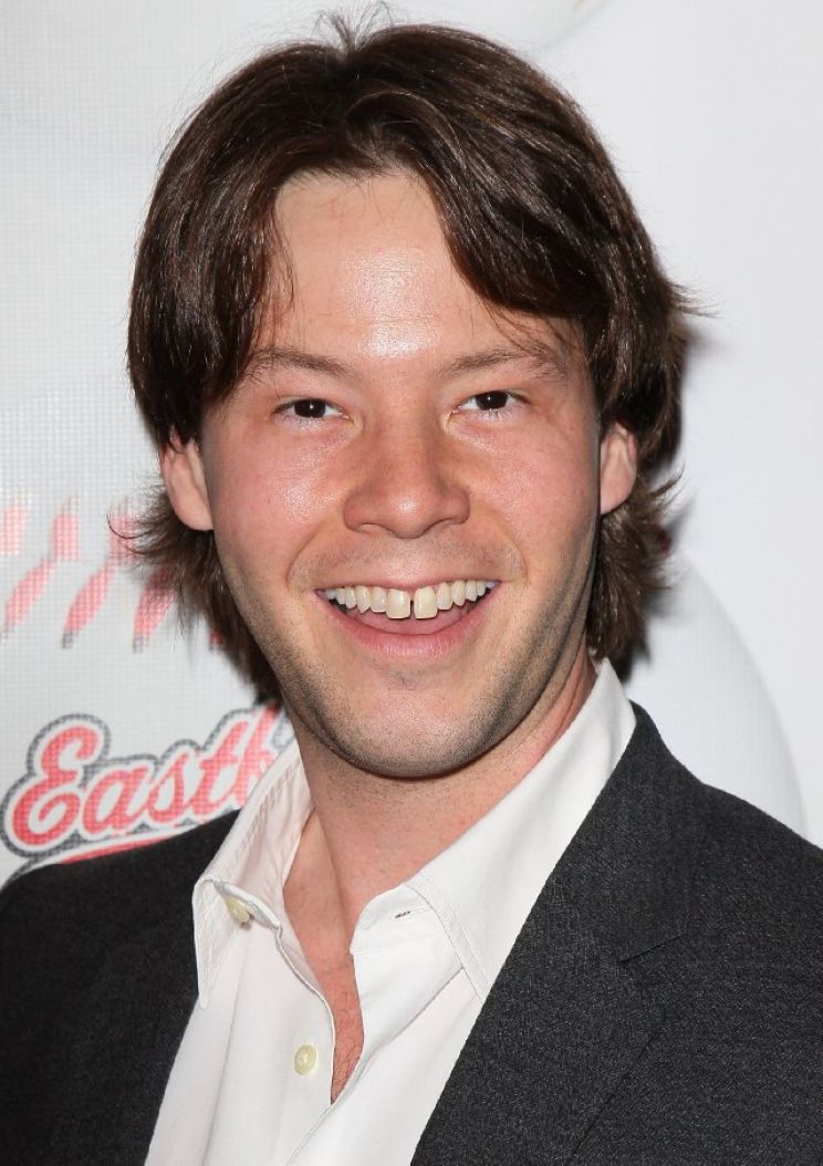 Ike Barinholtz