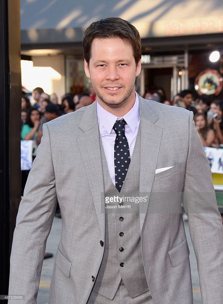 Ike Barinholtz