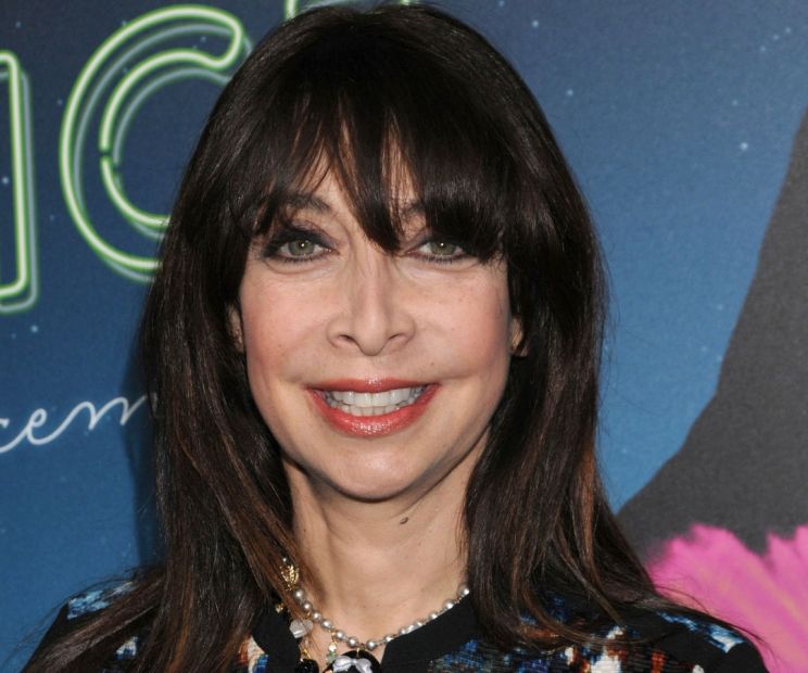 Illeana Douglas