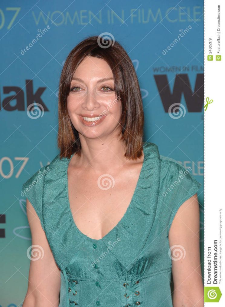 Illeana Douglas