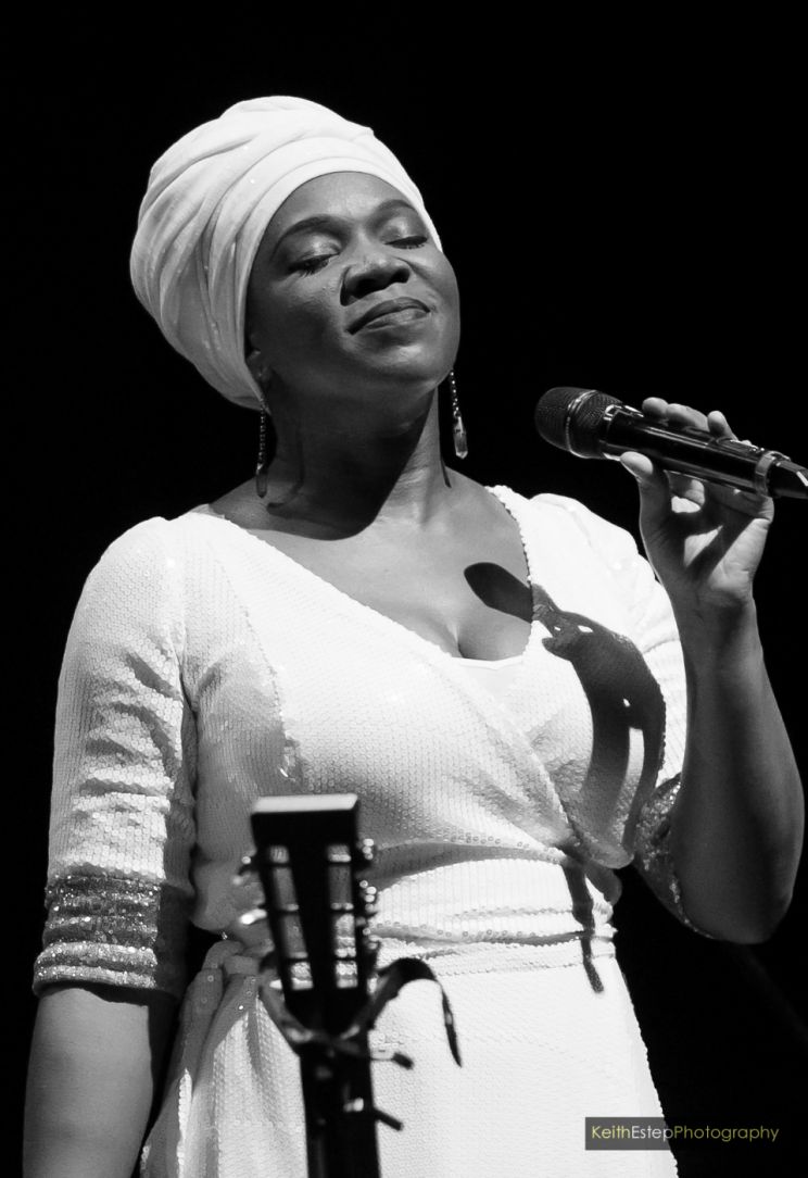 Pictures of India Arie