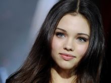 India Eisley