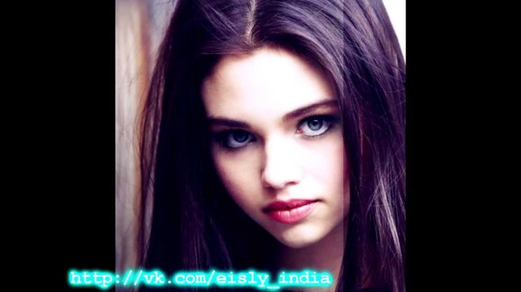 India Eisley