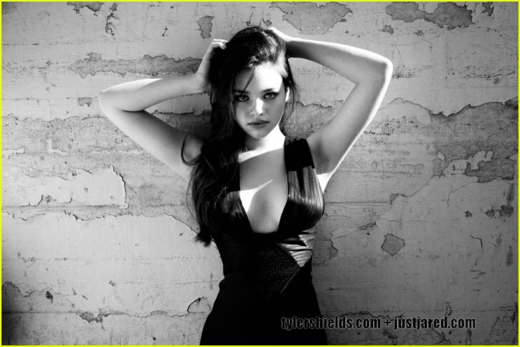 India Eisley