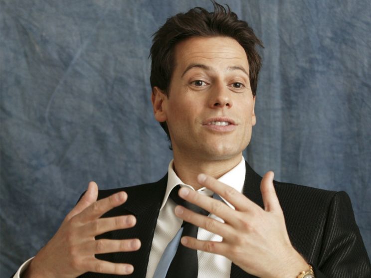 Ioan Gruffudd