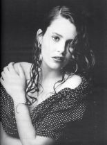 Ione Skye