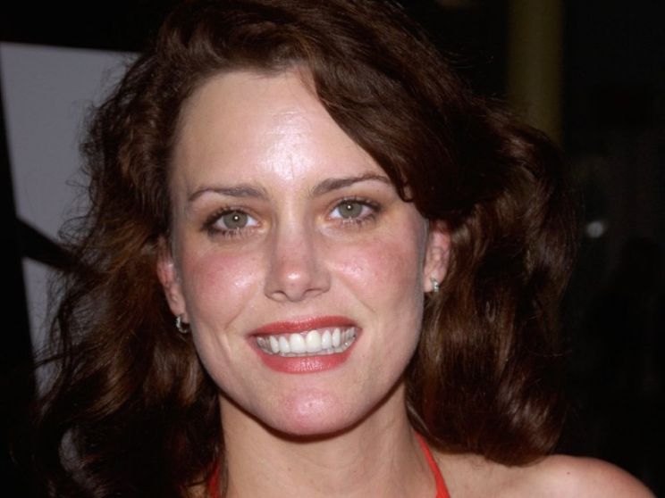 Ione Skye