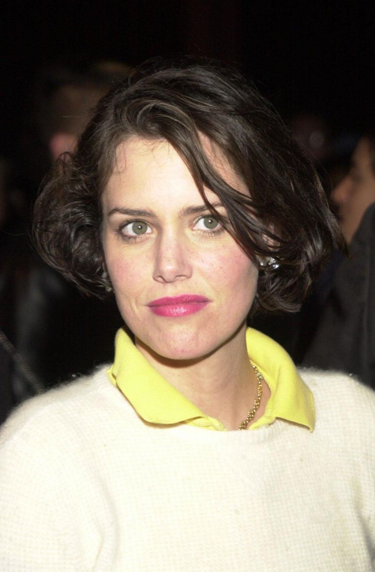 Ione Skye