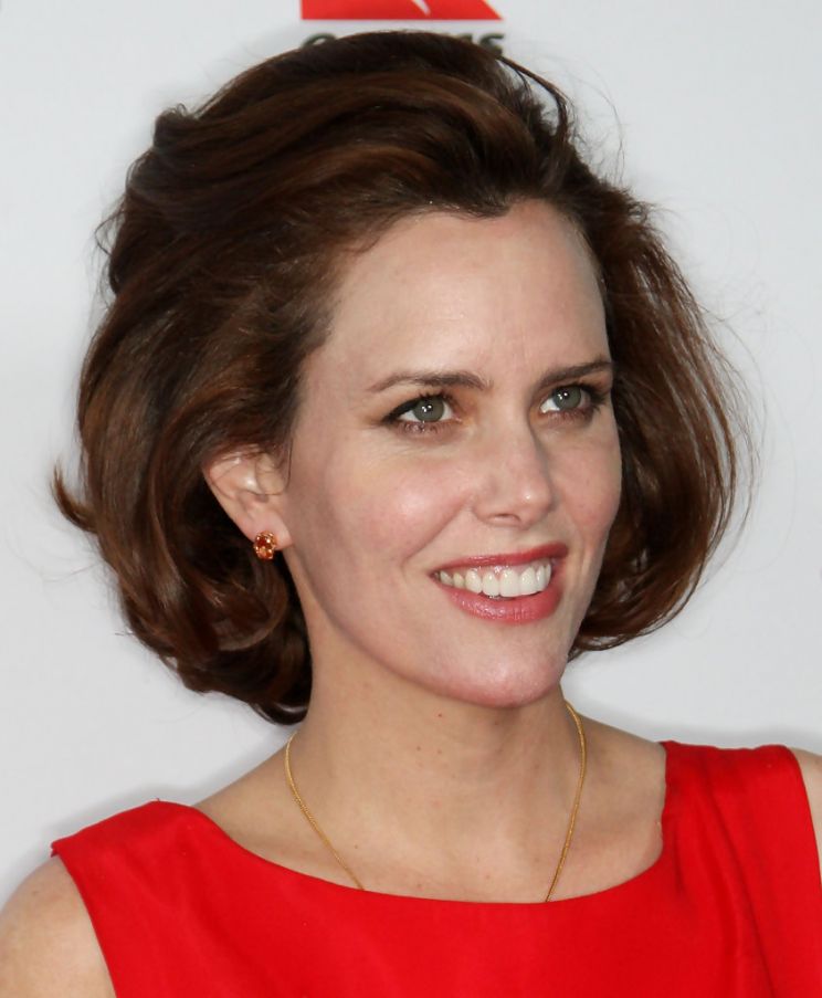 Ione Skye