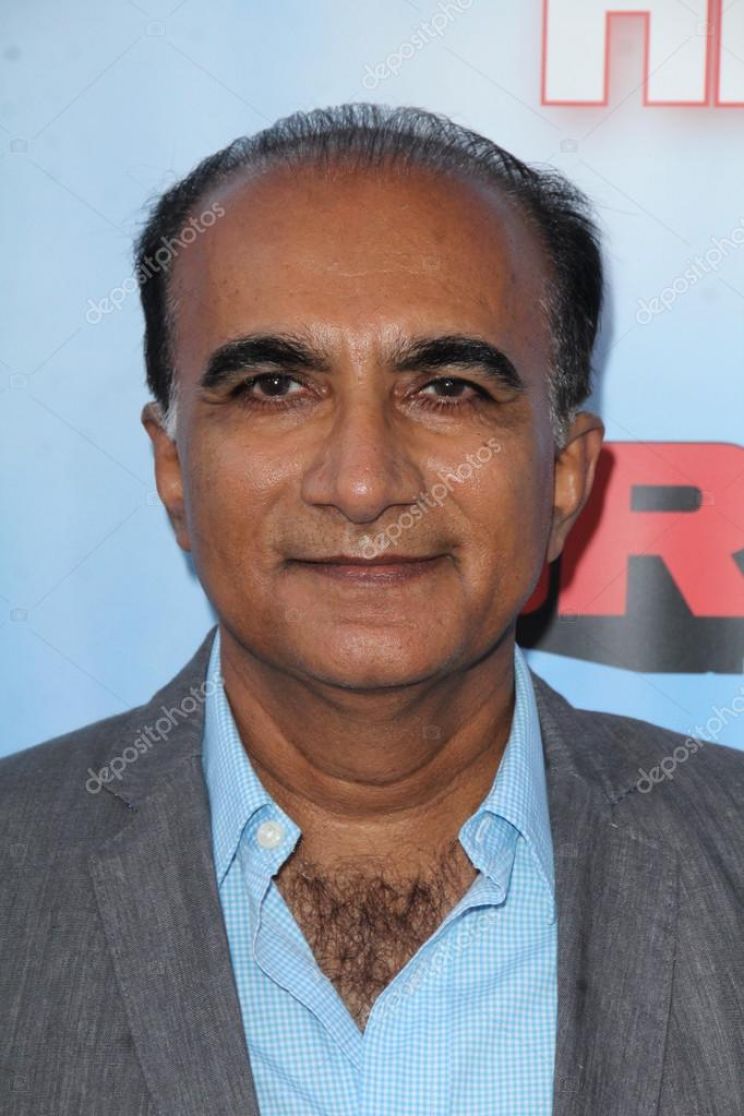 Iqbal Theba