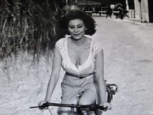 Irina Demick