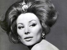 Irina Demick photo