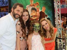 Iris Apatow #200844 picture (Landscape Medium)