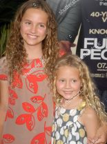 Iris Apatow #200803 picture (Portrait Medium)
