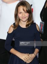 Iris Apatow