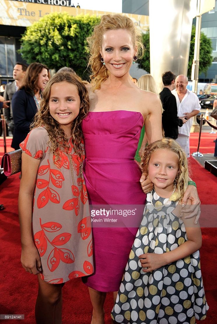 Iris Apatow