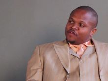 Irone Singleton