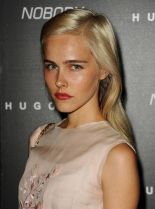 Isabel Lucas photo