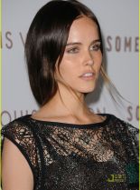 Isabel Lucas