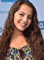 Isabela Moner #156842 picture (Portrait Medium)