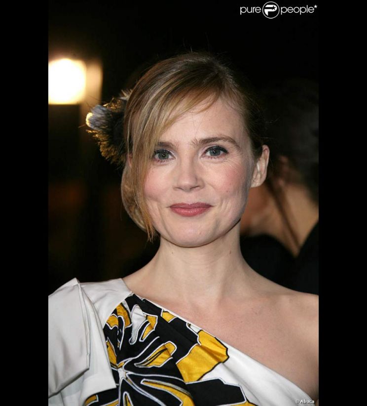 Isabelle Carré