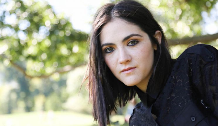 Isabelle Fuhrman's Blue Hair Photos - wide 8