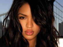 Isis Taylor photo