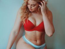 Iskra Lawrence