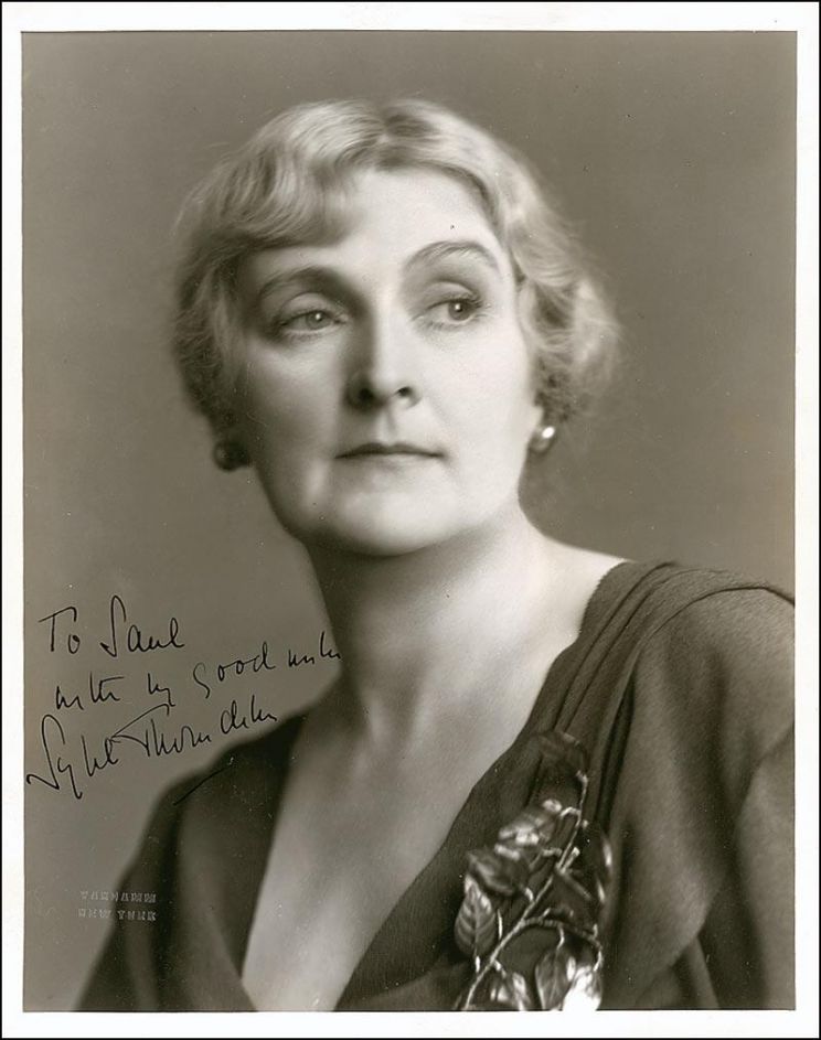 Isobel Elsom