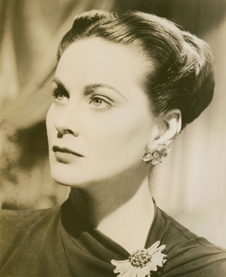 Isobel Elsom