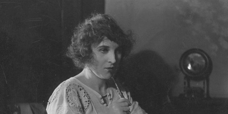 Isobel Elsom