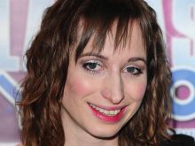 Isy Suttie