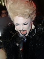 Ivy Levan photo