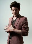 Iwan Rheon